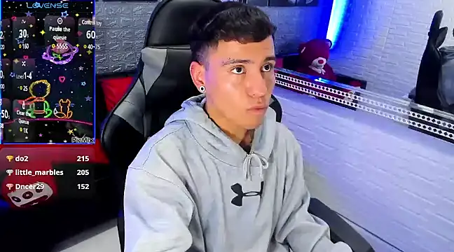 Snapshot of salvadorgomezx chatting on December 26, 2024, 5:15 am salvadorgomezx online show from December 26, 2024, 5:15 am