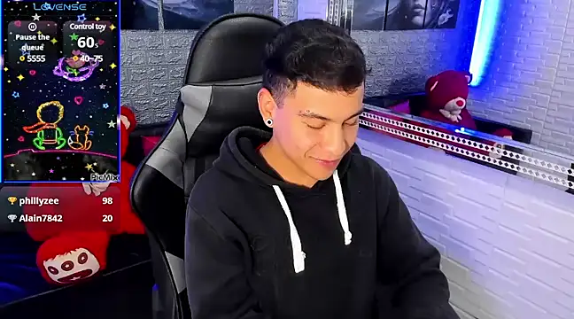 Snapshot of salvadorgomezx chatting on December 28, 2024, 2:01 am salvadorgomezx online show from December 28, 2024, 2:01 am