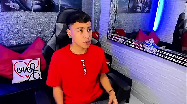 Snapshot of salvadorgomezx chatting on January 3, 2025, 9:36 pm salvadorgomezx online show from January 3, 2025, 9:36 pm