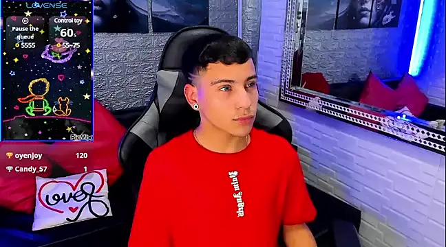 Snapshot of salvadorgomezx chatting on January 4, 2025, 6:52 am salvadorgomezx online show from January 4, 2025, 6:52 am