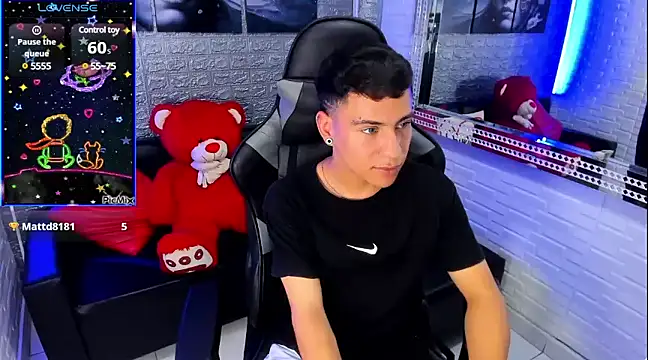 Snapshot of salvadorgomezx chatting on January 5, 2025, 5:51 am salvadorgomezx online show from January 5, 2025, 5:51 am