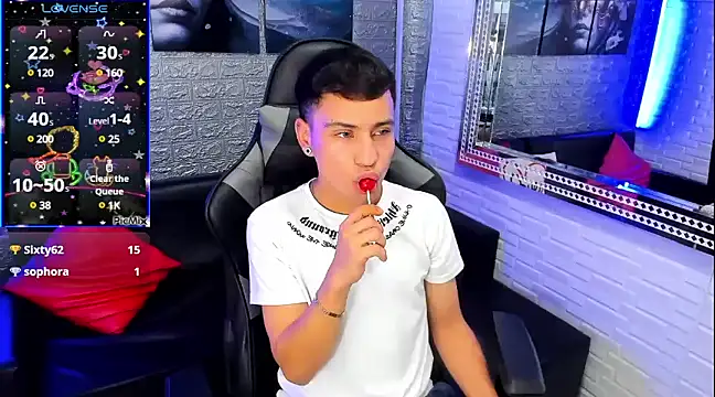 Snapshot of salvadorgomezx chatting on January 6, 2025, 10:24 am salvadorgomezx online show from January 6, 2025, 10:24 am