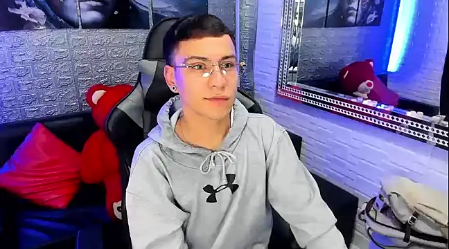 Snapshot of salvadorgomezx chatting on January 9, 2025, 8:45 am salvadorgomezx online show from January 9, 2025, 8:45 am