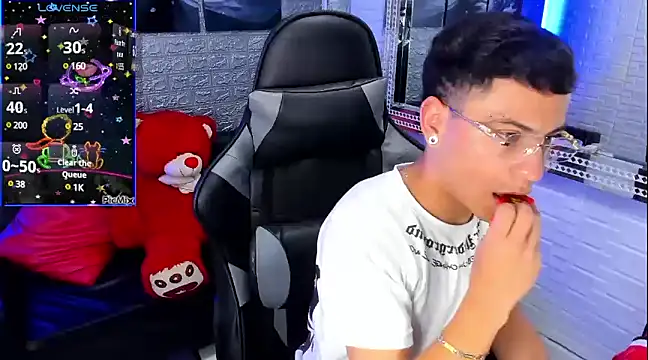 Snapshot of salvadorgomezx chatting on January 10, 2025, 7:35 am salvadorgomezx online show from January 10, 2025, 7:35 am