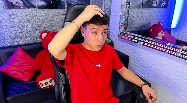 Snapshot of salvadorgomezx chatting on January 10, 2025, 8:04 pm salvadorgomezx online show from January 10, 2025, 8:04 pm