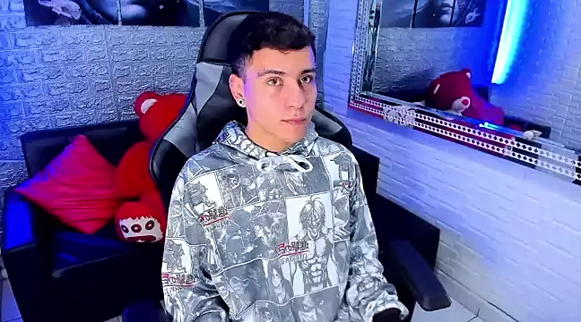 Snapshot of salvadorgomezx chatting on January 11, 2025, 10:40 pm salvadorgomezx online show from January 11, 2025, 10:40 pm