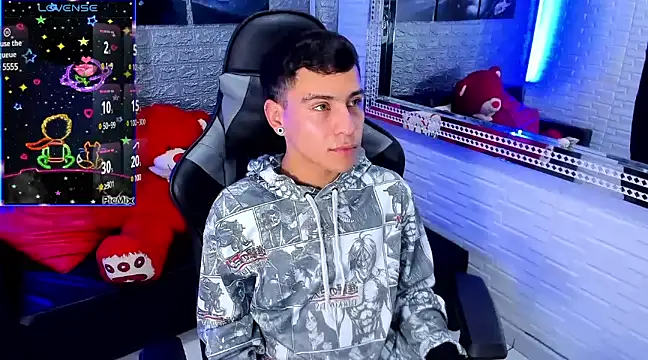 Snapshot of salvadorgomezx chatting on January 12, 2025, 10:02 am salvadorgomezx online show from January 12, 2025, 10:02 am