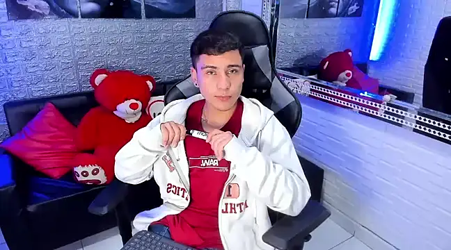 Snapshot of salvadorgomezx chatting on January 14, 2025, 1:47 am salvadorgomezx online show from January 14, 2025, 1:47 am