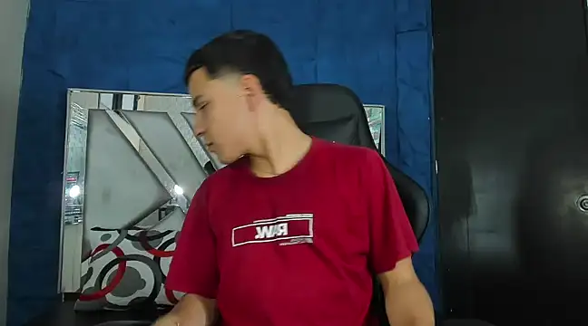 Snapshot of salvadorgomezx chatting on January 23, 2025, 10:54 pm salvadorgomezx online show from January 23, 2025, 10:54 pm