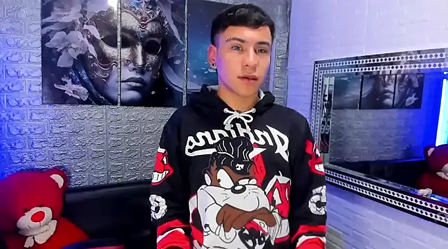 Snapshot of salvadorgomezx chatting on February 7, 2025, 9:37 am salvadorgomezx online show from February 7, 2025, 9:37 am