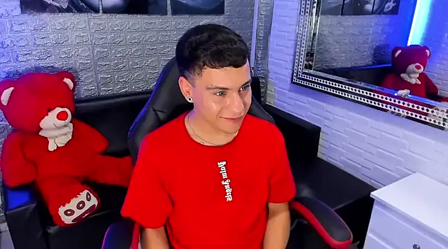 Snapshot of salvadorgomezx chatting on February 9, 2025, 1:14 pm salvadorgomezx online show from February 9, 2025, 1:14 pm