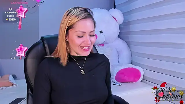 Alexasmith06 online show from December 27, 2024, 10:26 pm