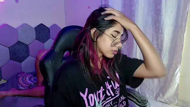 Snapshot of Horny_tgn chatting on February 4, 2025, 9:10 pm Horny tgn online show from February 4, 2025, 9:10 pm