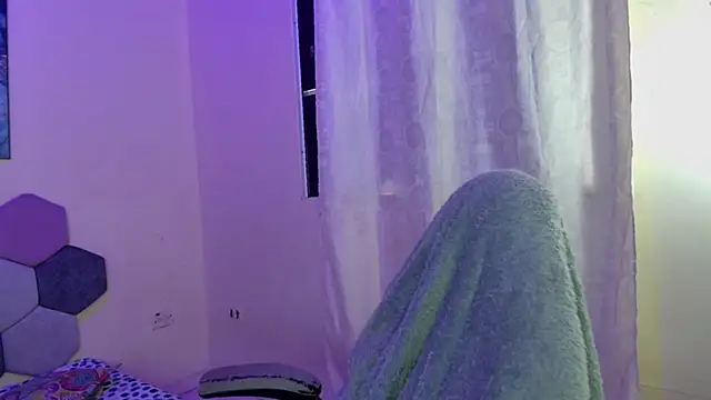 Snapshot of Horny_tgn chatting on October 3, 2025, 6:27 pm Horny tgn online show from October 3, 2025, 6:27 pm