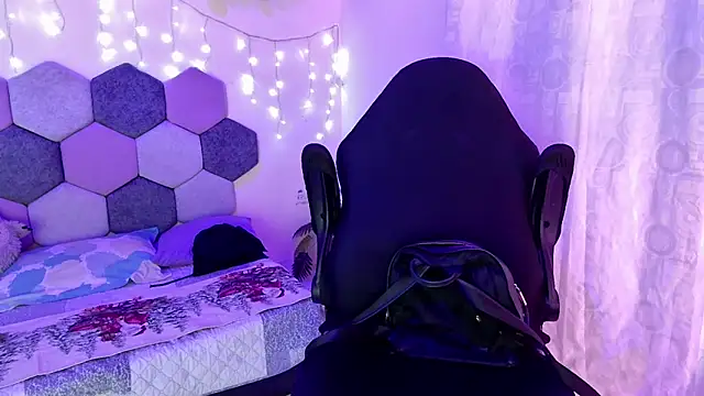 Horny tgn online show from December 20, 2025, 5:31 pm