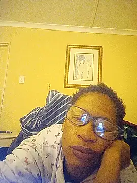 bustybillies online show from May 22, 2026, 11:43 pm