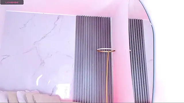 ebonydreams01 online show from January 14, 2026, 11:49 am