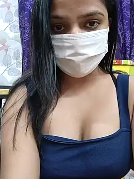 Myloveurvi online show from December 24, 2024, 5:13 pm