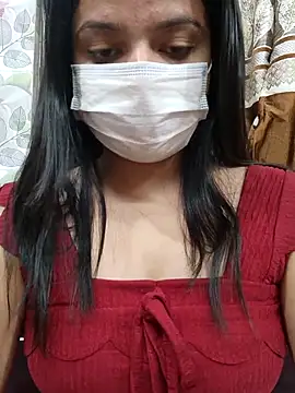 Myloveurvi online show from February 15, 2025, 1:27 pm