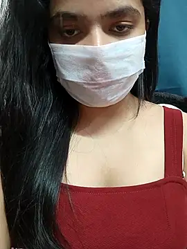 Myloveurvi online show from March 25, 2026, 5:30 pm