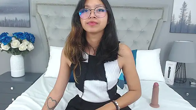 Yommi Winx online show from January 14, 2025, 12:54 am