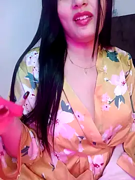 im here- online show from November 1, 2025, 12:12 am