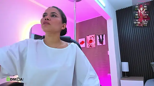 natasha  jackson online show from November 13, 2025, 12:37 pm