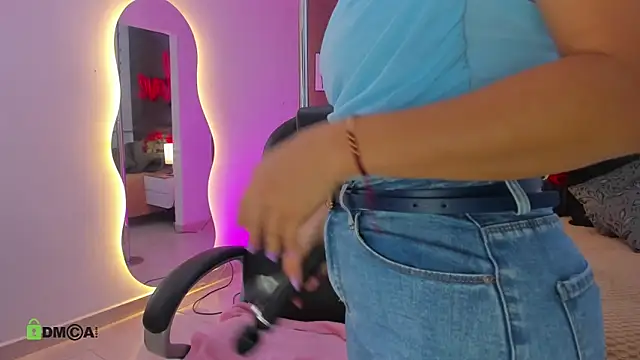 Snapshot of natasha__jackson chatting on February 18, 2026, 1:40 pm natasha jackson online show from February 18, 2026, 1:40 pm