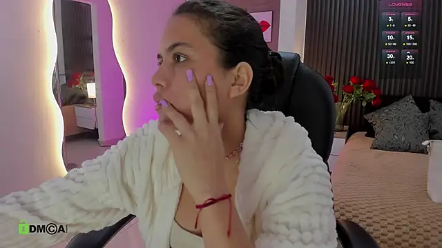 Snapshot of natasha__jackson chatting on February 20, 2026, 12:05 pm natasha jackson online show from February 20, 2026, 12:05 pm