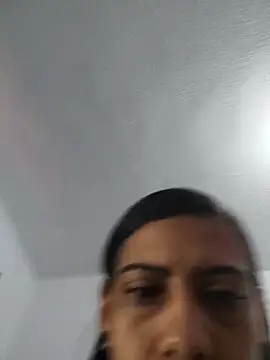 Kiara-Rider online show from December 3, 2025, 4:38 pm