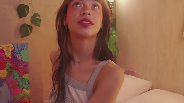 Snapshot of Kitty_arts chatting on January 26, 2025, 3:17 am Kitty arts online show from January 26, 2025, 3:17 am