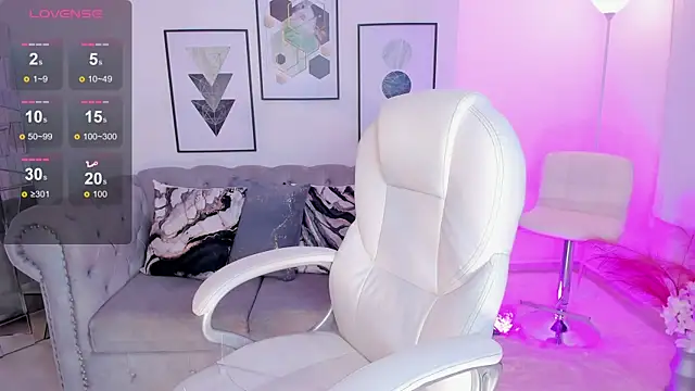 Snapshot of kendaall_jenner_ chatting on March 4, 2025, 4:27 am kendaall jenner online show from March 4, 2025, 4:27 am