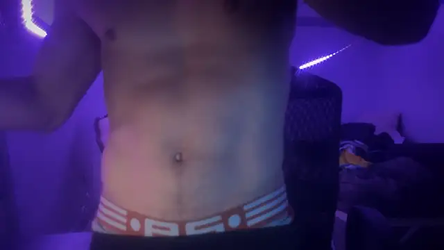 hot shot 13 online show from December 10, 2024, 2:50 pm