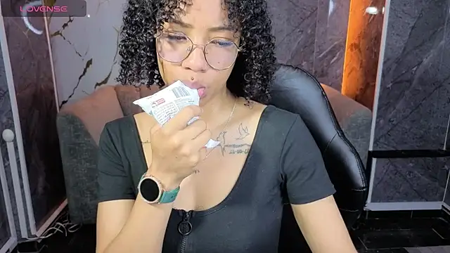 Violeth b online show from February 20, 2026, 12:49 pm