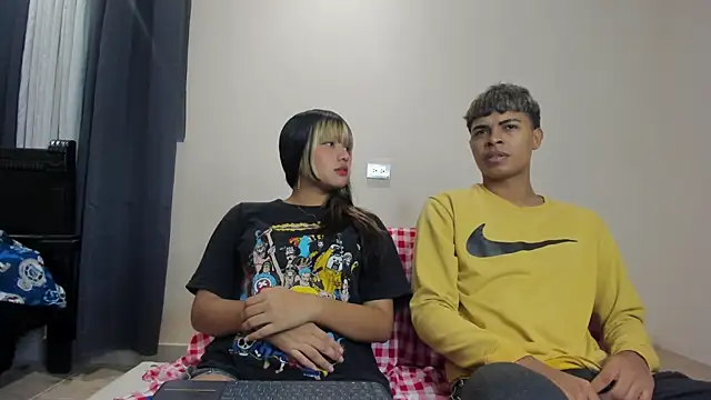 Snapshot of dafnezahiraa_ chatting on January 14, 2025, 9:41 pm dafnezahiraa  online show from January 14, 2025, 9:41 pm