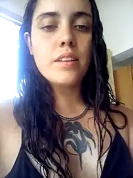 Snapshot of lucylovles chatting on March 20, 2025, 4:09 pm lucylovles online show from March 20, 2025, 4:09 pm