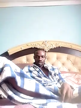 Snapshot of Izifebe chatting on November 14, 2025, 7:51 am Izifebe online show from November 14, 2025, 7:51 am