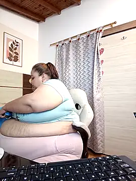 Alisson am online show from March 3, 2025, 11:33 am