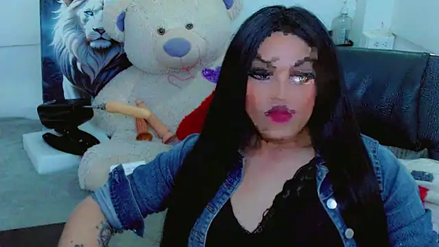 NathaliaCross online show from October 8, 2025, 7:33 pm