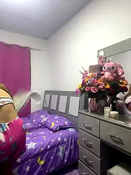 Snapshot of perlita05 chatting on November 22, 2025, 3:27 am perlita05 online show from November 22, 2025, 3:27 am