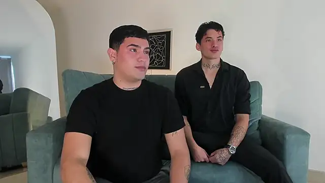 MatheoVelez online show from February 25, 2025, 1:39 pm