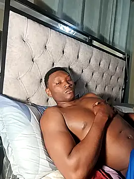 Snapshot of Elchicomiel chatting on January 3, 2025, 9:47 pm Elchicomiel online show from January 3, 2025, 9:47 pm