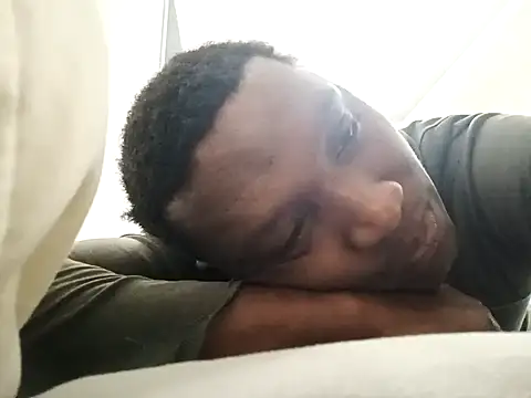 Snapshot of Elchicomiel chatting on January 21, 2025, 7:15 am Elchicomiel online show from January 21, 2025, 7:15 am