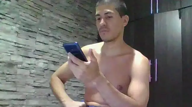 Snapshot of Sexylatin64 chatting on March 16, 2025, 2:21 am Sexylatin64 online show from March 16, 2025, 2:21 am