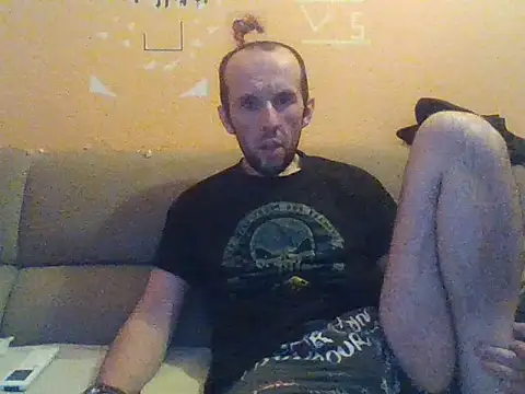 Translover66789 online show from May 6, 2026, 5:07 pm