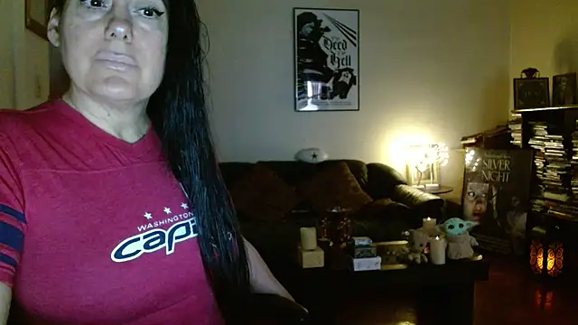 mandaloriangirls online show from November 9, 2025, 6:06 pm