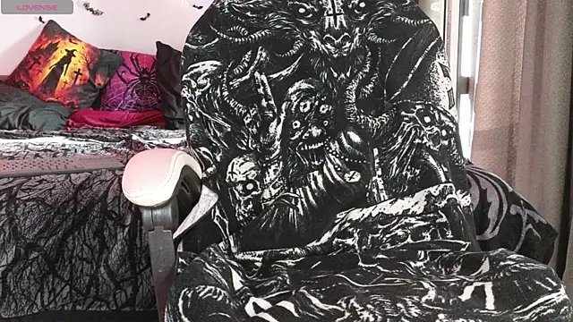 Devil s bride online show from May 26, 2026, 4:25 pm