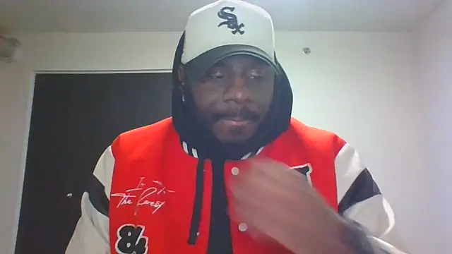 Stayinalive1992 online show from March 13, 2026, 2:51 am