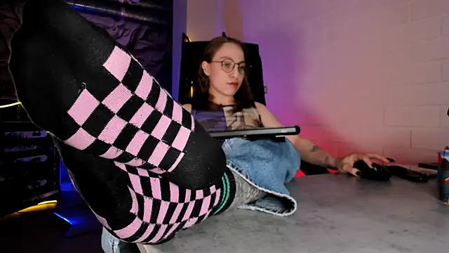 AphexQueen online show from April 12, 2026, 11:15 am