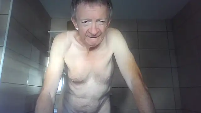 Snapshot of naturiste974 chatting on June 29, 2026, 7:58 am naturiste974 online show from June 29, 2026, 7:58 am